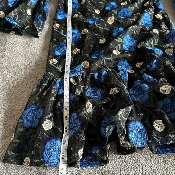 Calvin Klein Blue Ruffled Tiered Fit Bell Sleeve Formal, Cocktail Feminine Dress - Picture 13 of 14